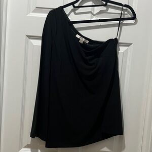 Boston Proper Elegant Black Top